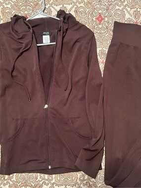 Women Brown Zip Hoodie & Jogger Set Large